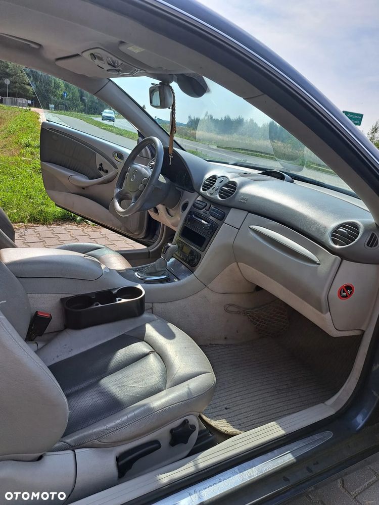 Mercedes-Benz CLK - 9