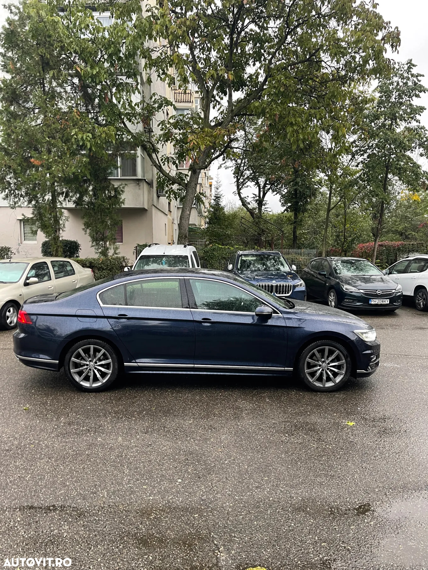 Volkswagen Passat - 7
