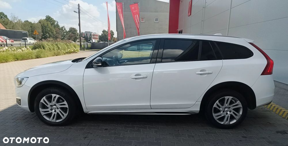 Volvo V60 Cross Country D4 Drive-E Summum - 6