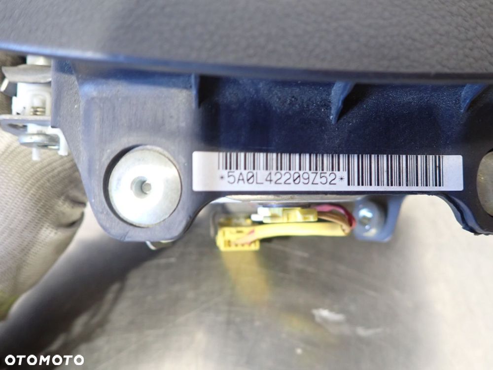 PODUSZKA KIEROWCY MITSUBISHI LANCER VIII - 4