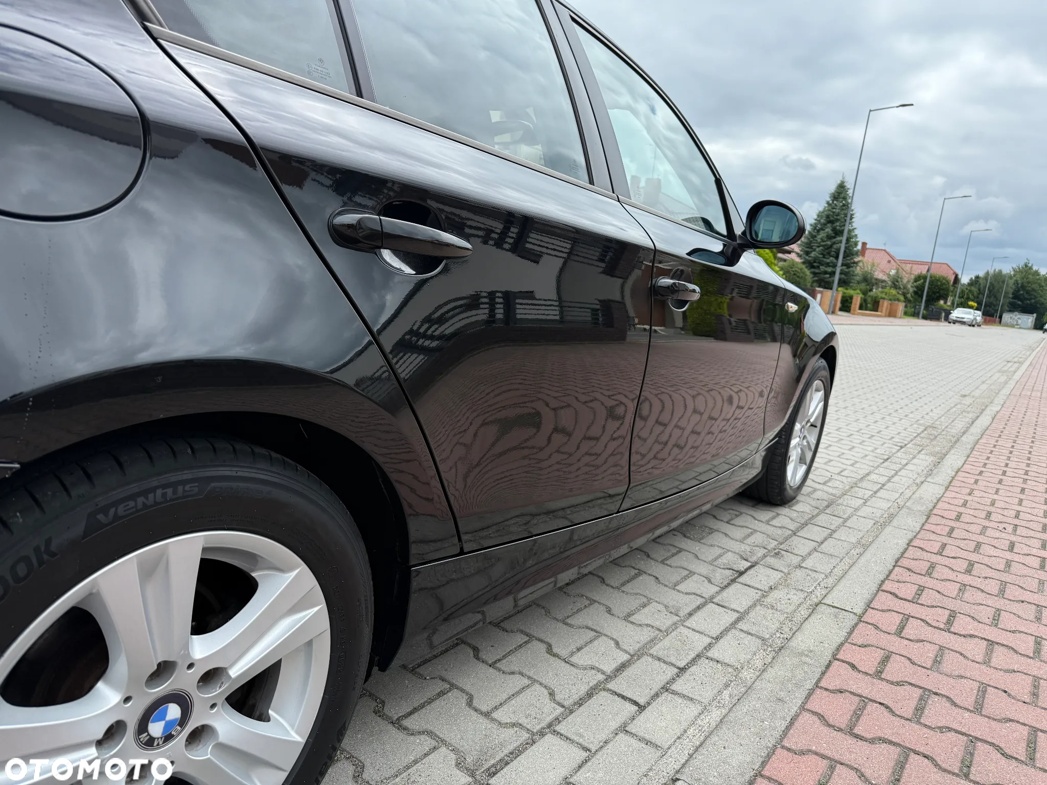 BMW Seria 1 116i - 26