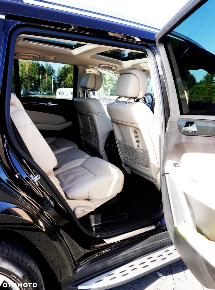 Mercedes-Benz GLS 350 d 4-Matic - 13