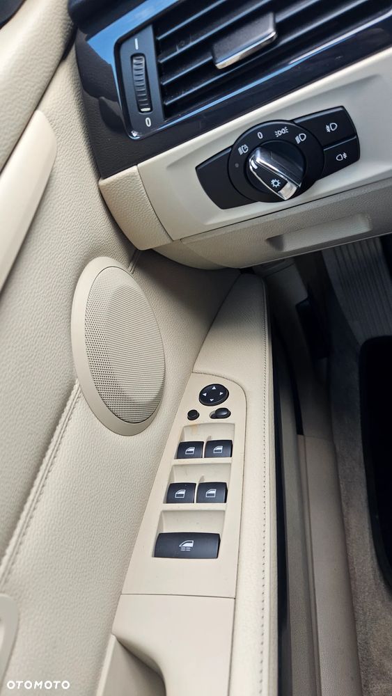 BMW Seria 3 320d DPF - 24