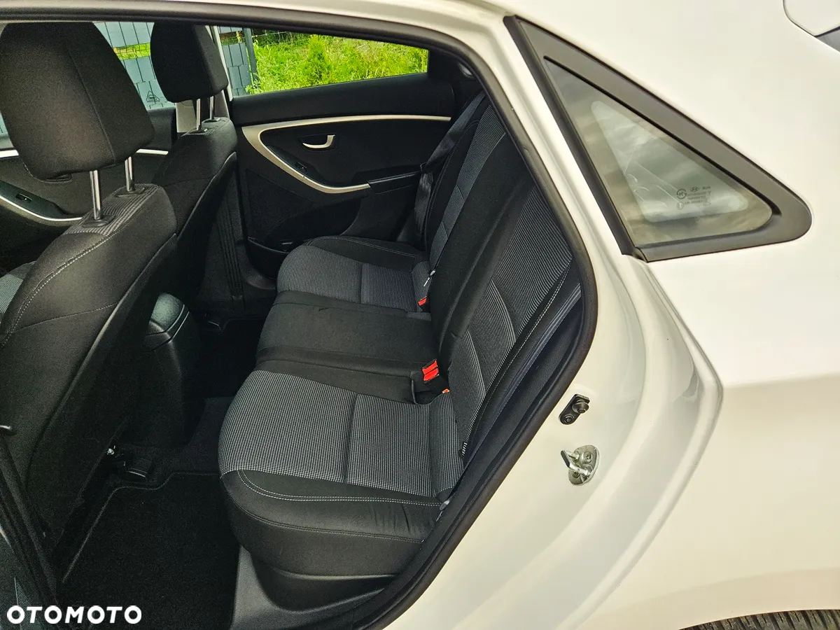 Hyundai i30 - 38