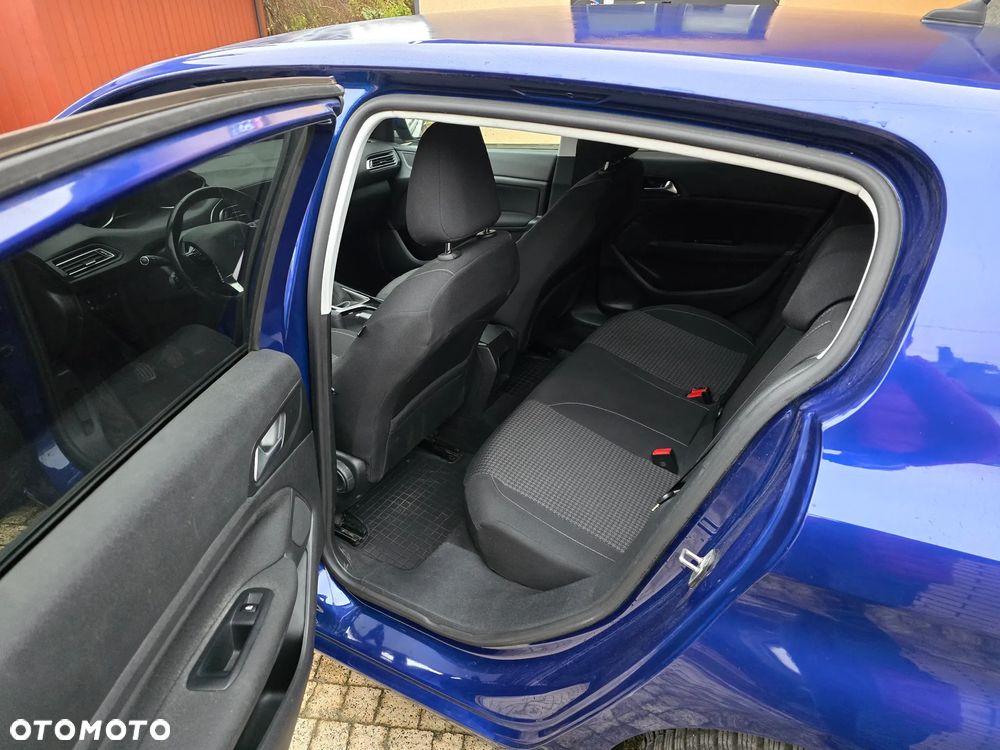 Peugeot 308 1.5 BlueHDi Access S&S - 11