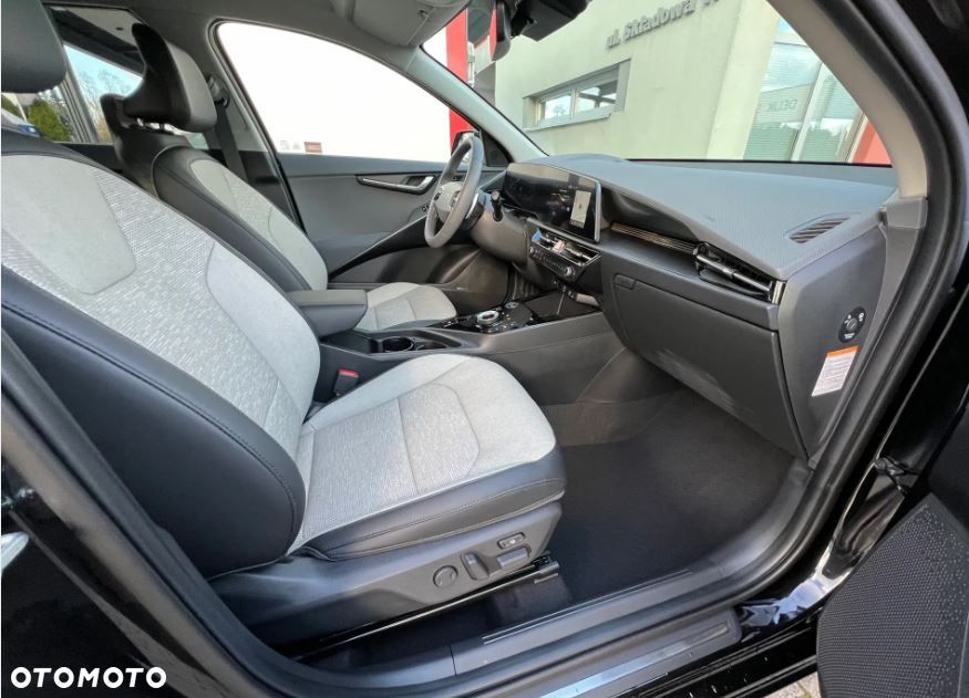 Kia Niro 1.6 GDI Hybrid Business Line - 18