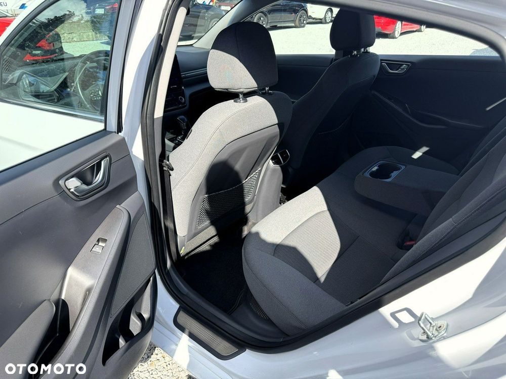 Hyundai IONIQ Hybrid 1.6 GDI Premium - 28