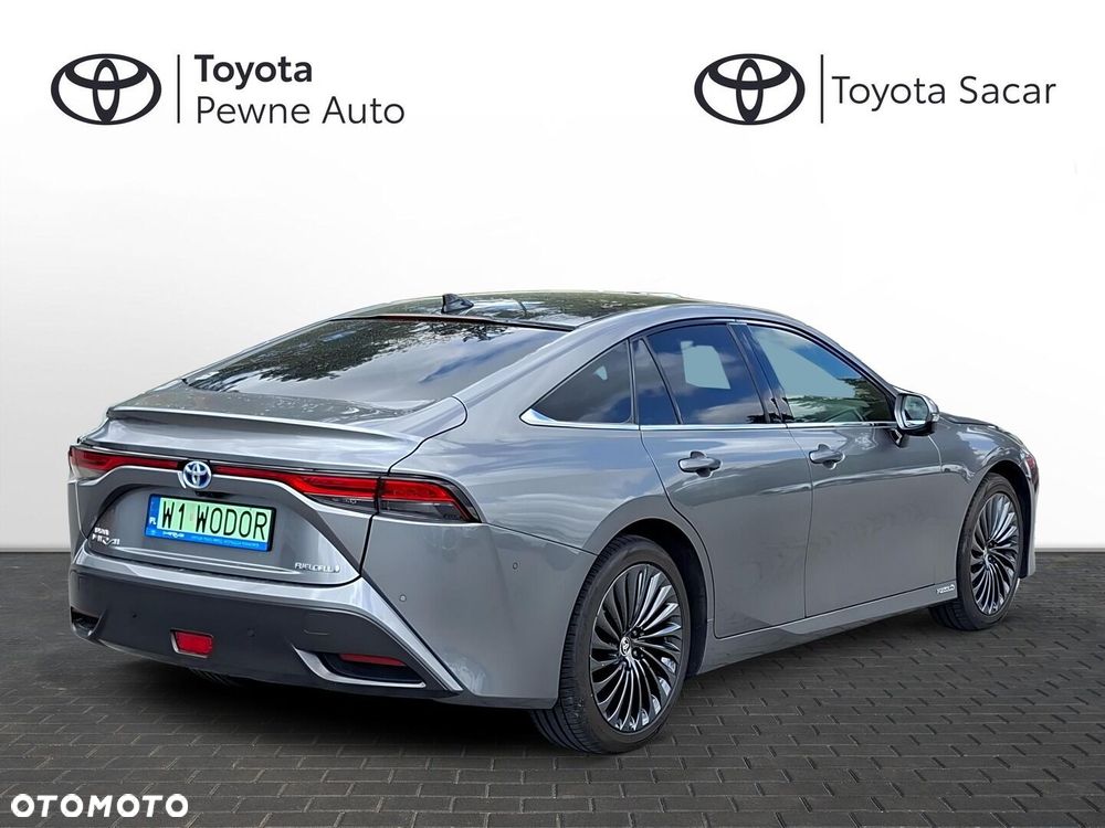 Toyota Mirai - 5