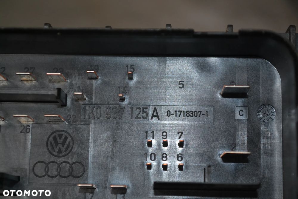 VW AUDI SEAT SKODA SKRZYNKA BEZPIECZNIKÓW 1K0937125A - 5