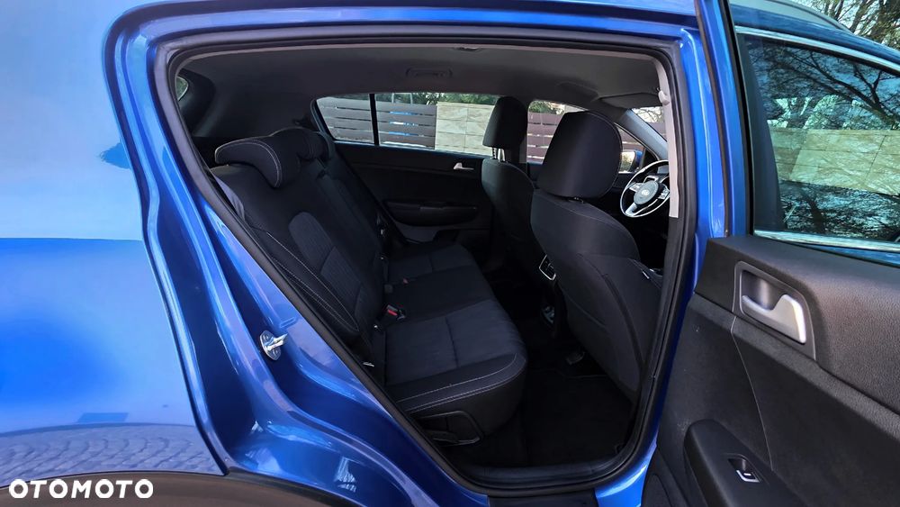 Kia Sportage 1.6 GDI Black Edition 2WD - 23