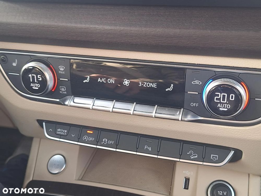 Audi Q5 45 TFSI quattro S tronic S line business - 16