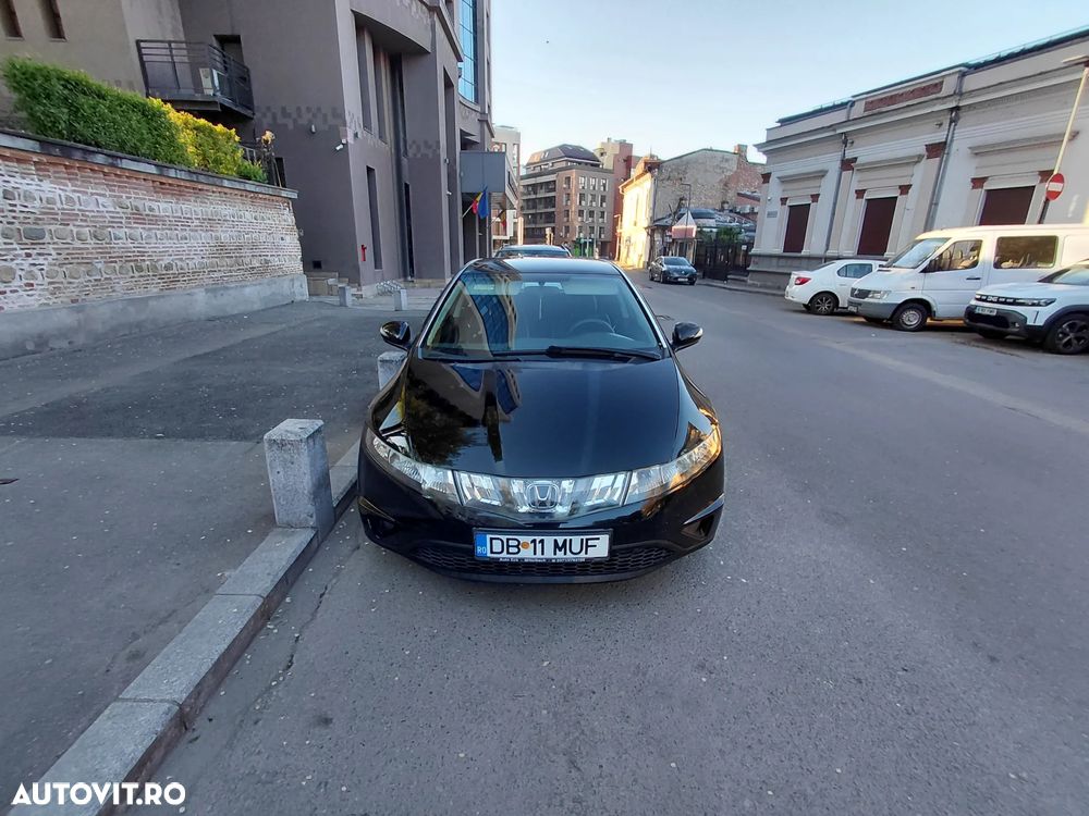Honda Civic 2.2i-CTDi Comfort - 2