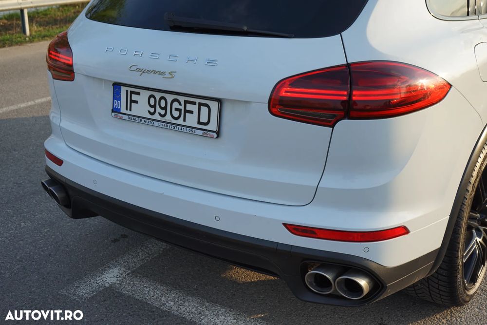 Porsche Cayenne - 9