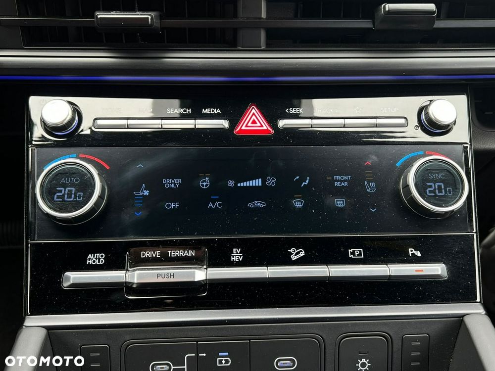 Hyundai Santa Fe - 24