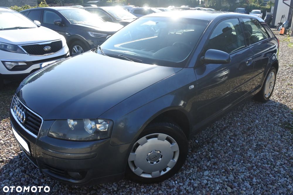 Audi A3 3-drzwiowe 1.6 Ambition - 2