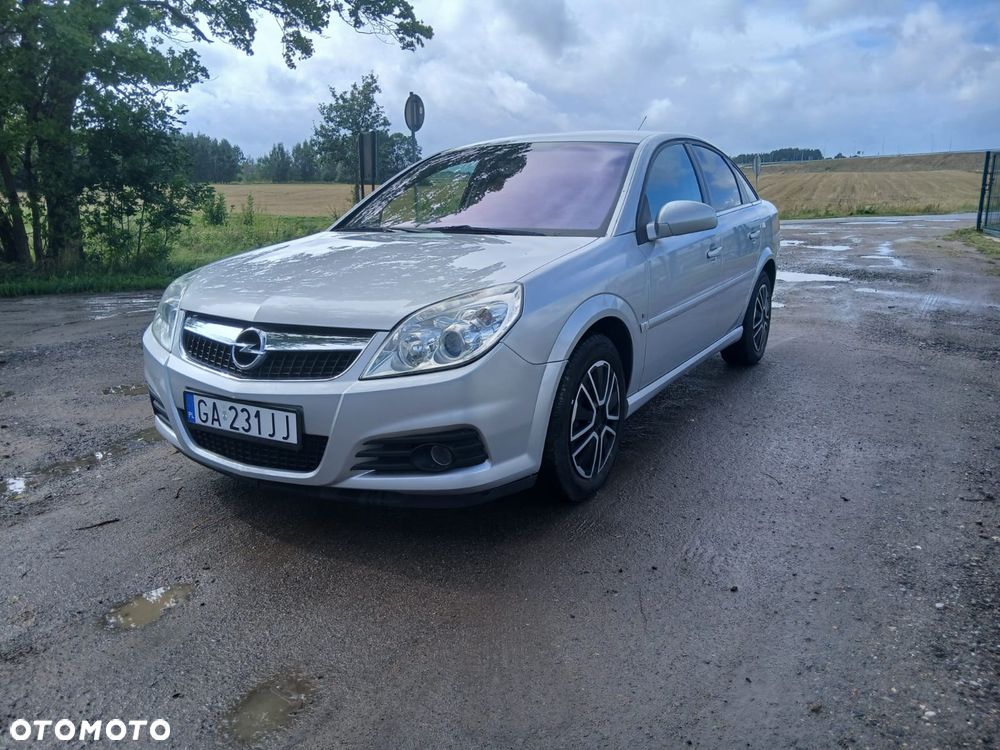 Opel Vectra 1.9 CDTI Sport / GTS - 1