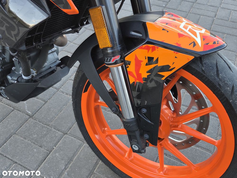 KTM Duke - 37