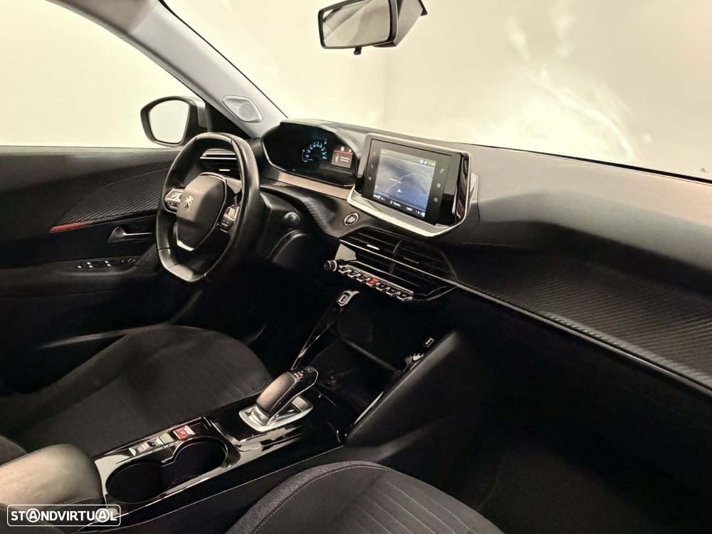 Peugeot e-2008 50 kWh Active - 13