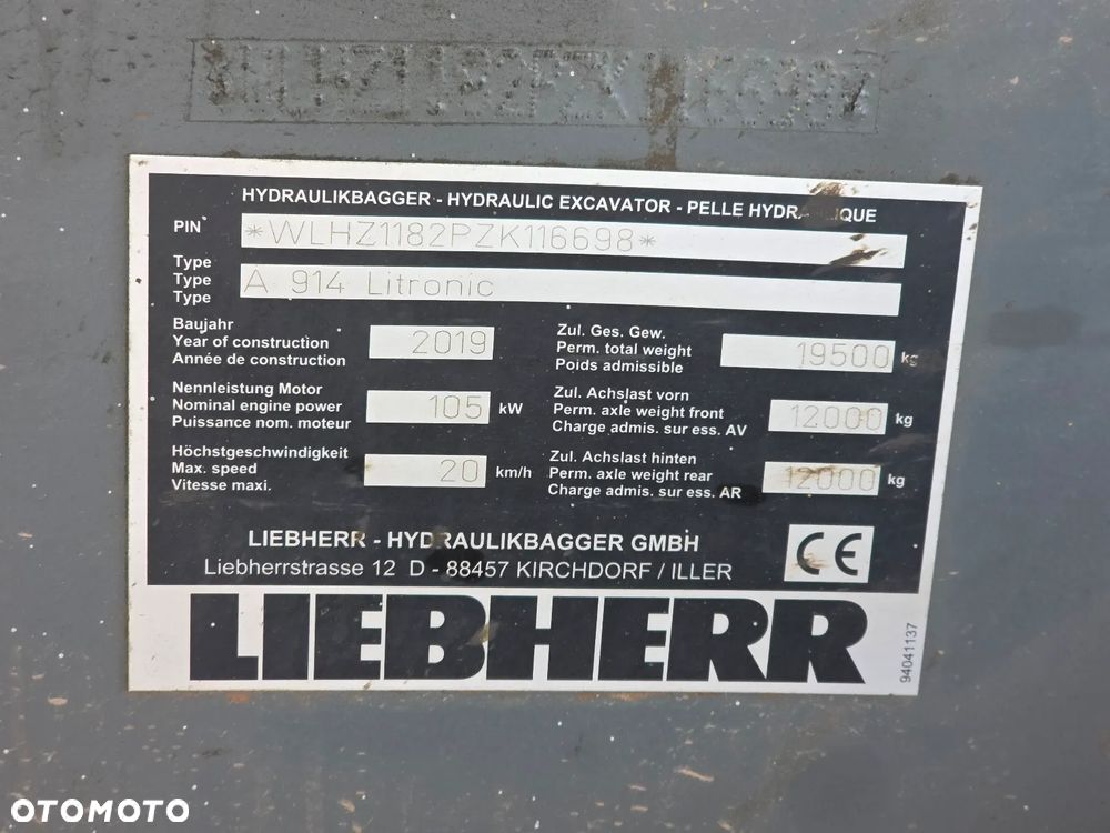 Liebherr A 914 Litronic jak TEREX CAT SENNEBOGEN M497 - 9