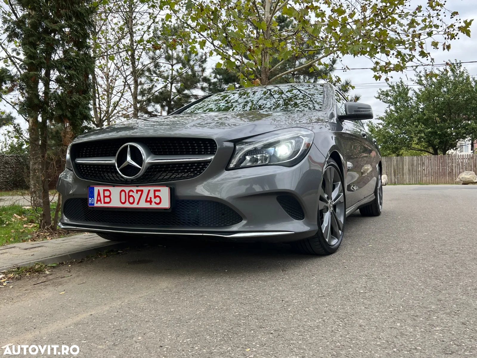 Mercedes-Benz CLA Shooting Brake 180 d 7G-DCT Peak Edition - 3
