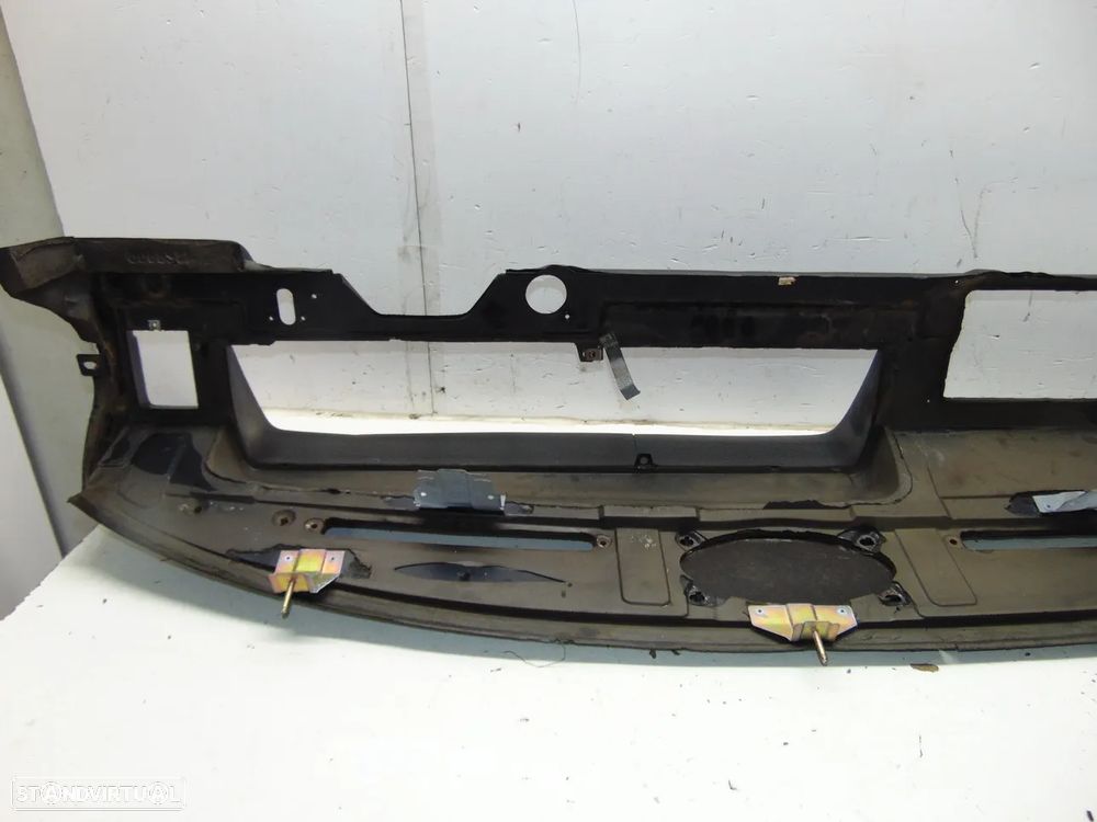 Volvo 244 tablier - 13