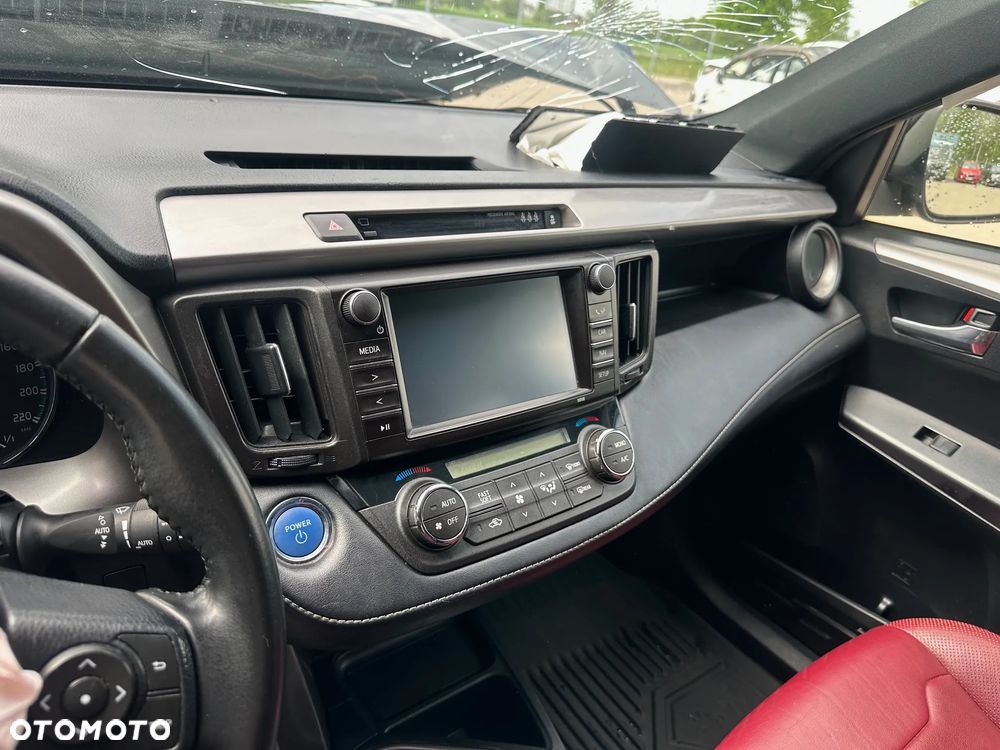 Toyota RAV4 - 13