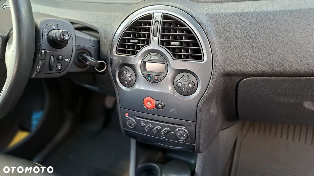 Renault Modus Grand 1.5 dCi FAP Luxe - 11