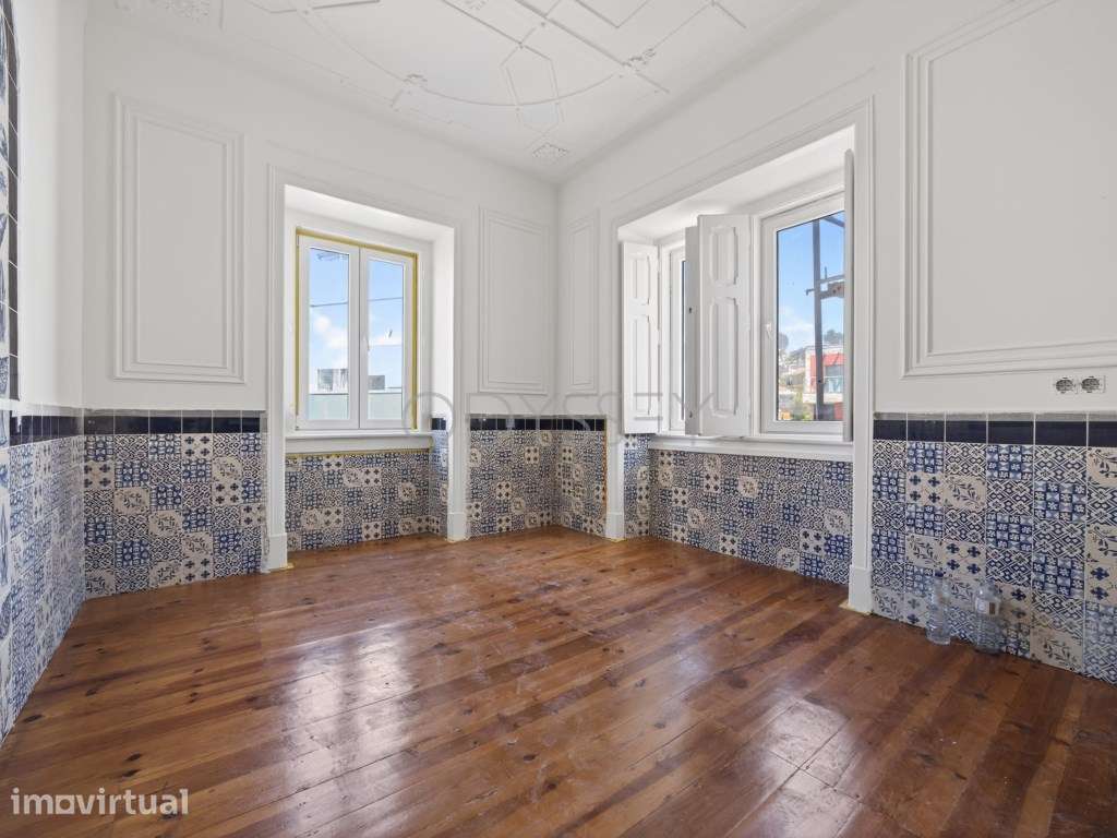 Edifício Residencial Renovado com Múltiplas Unidades Habitacionais ... - Grande imagem: 4/31