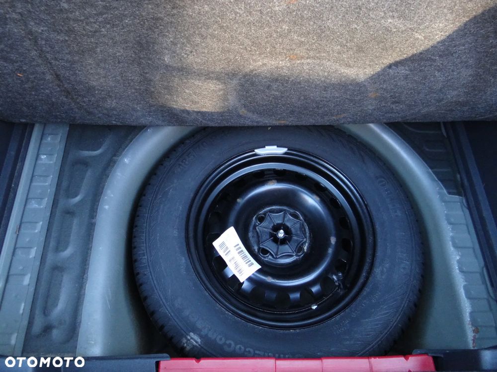 Opel Corsa 1.2 16V Enjoy - 20