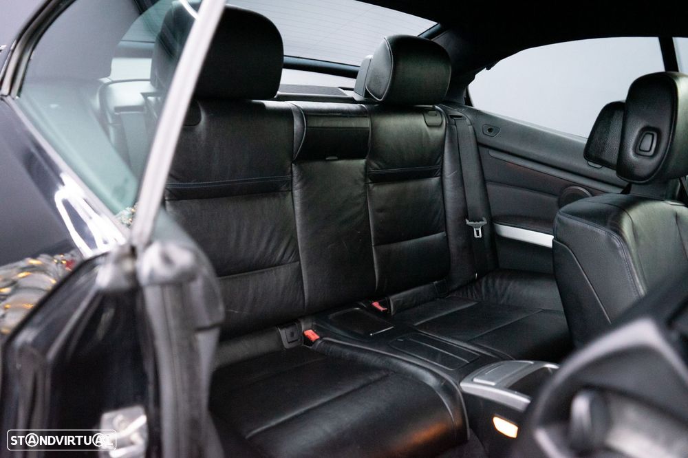 BMW 320 d Cabrio Auto - 27