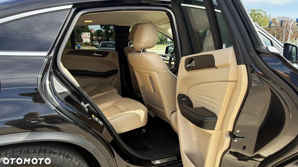 Mercedes-Benz GLE 350 d 4-Matic - 11