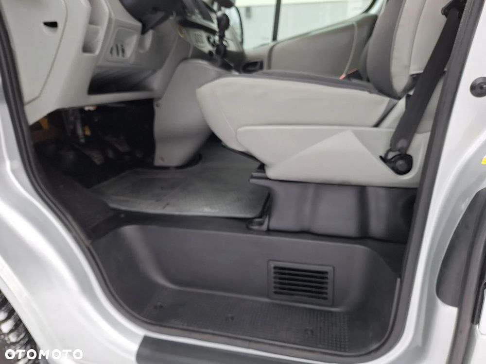 Opel Vivaro L1H1 DPF Tour Cosmo - 10