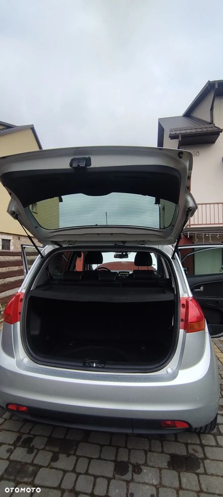 Kia Venga 1.6 CVVT Dream Team Edition - 18