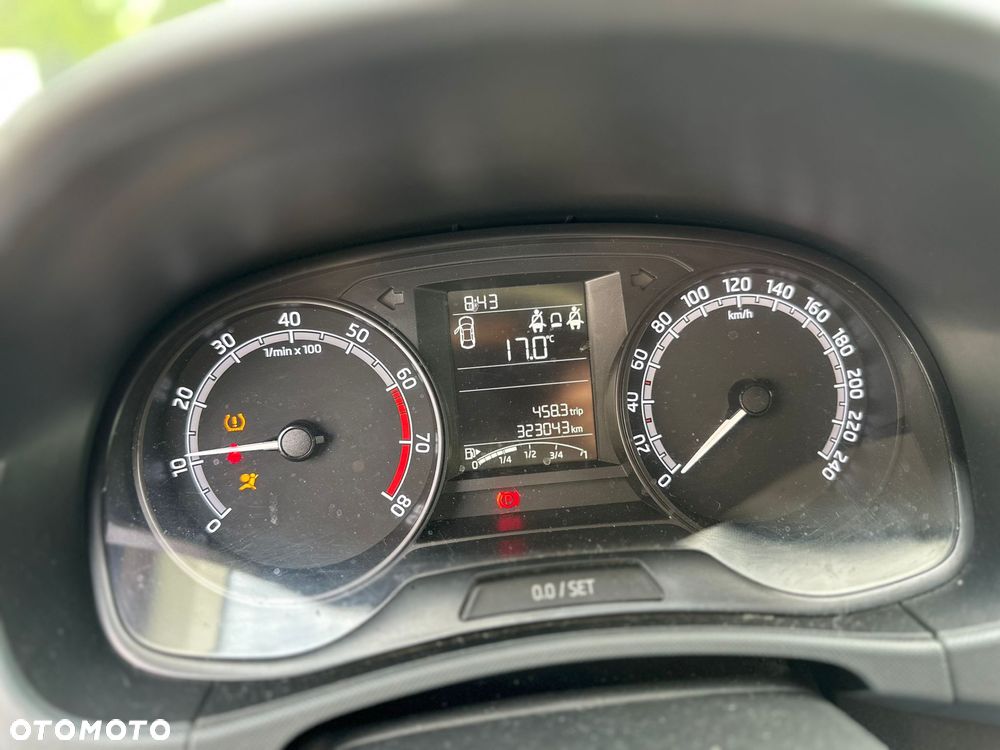 Skoda Fabia 1.0 Ambition - 15