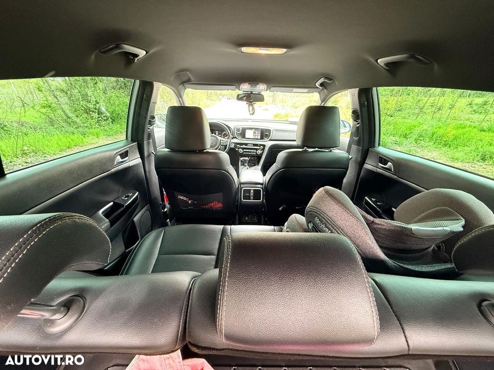 Kia Sportage 1.6 T-GDI 7DCT 4x2 GT Line - 8