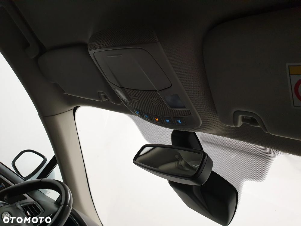 Ford Mondeo - 25