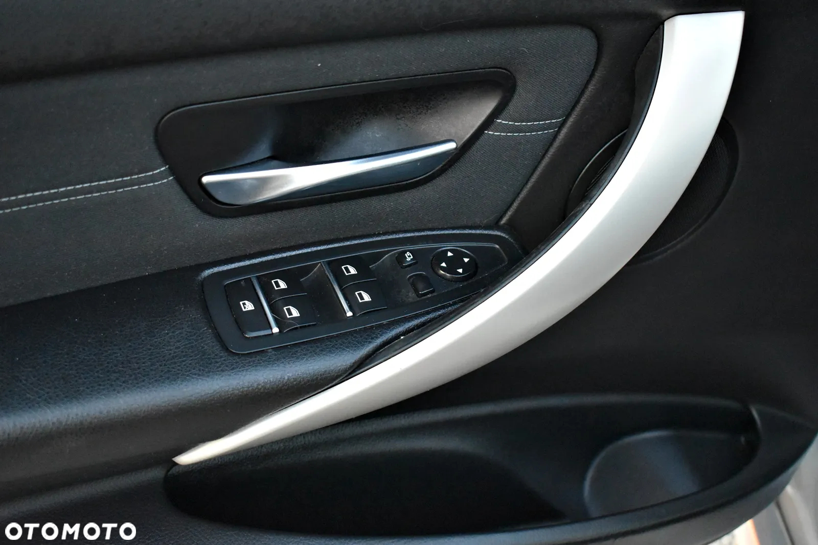 BMW Seria 3 318d Advantage - 16