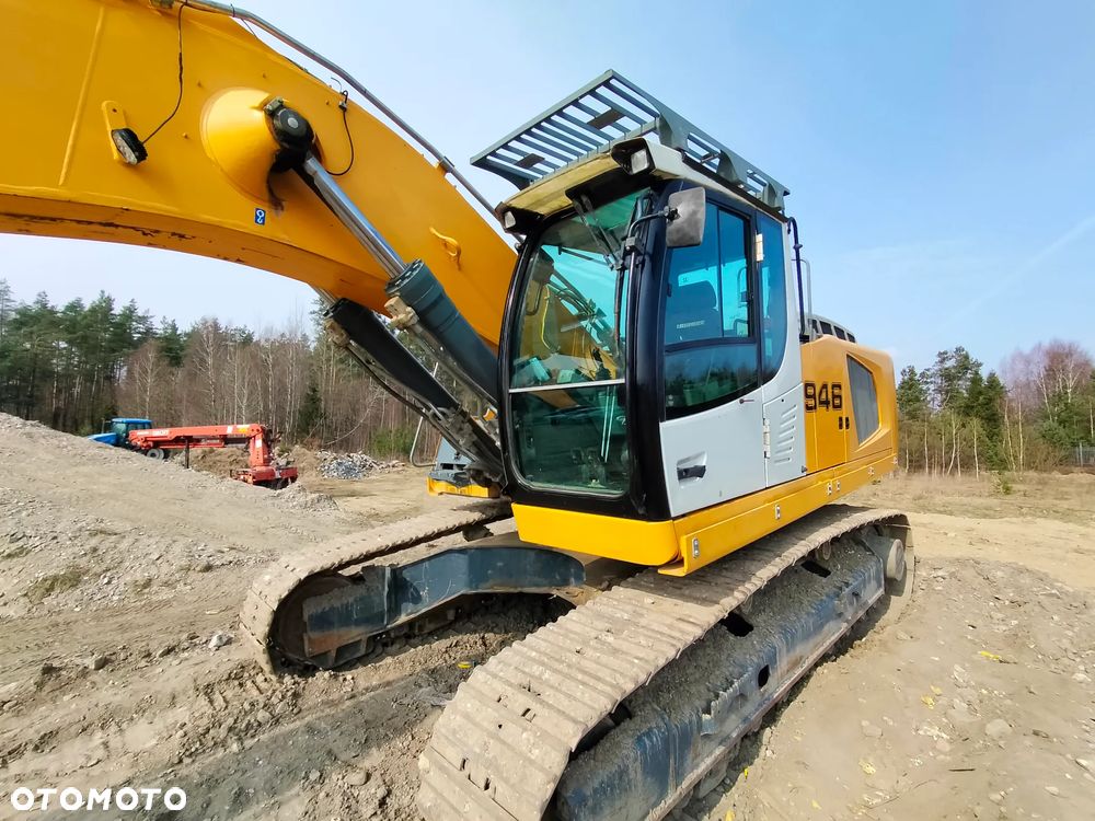 Liebherr R946 LC - 3