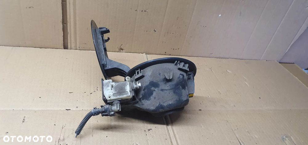 Klapka wlewu paliwa Opel Insignia A 13352310 - 6