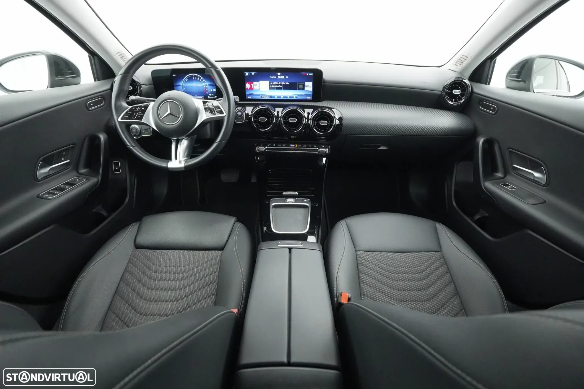 Mercedes-Benz A 250 Limousine e Style Plus - 11