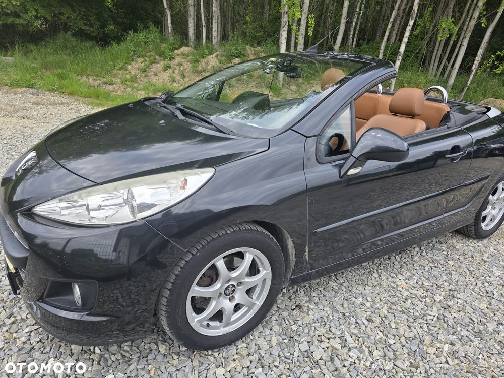 Peugeot 207 CC 1.6 Sport - 11