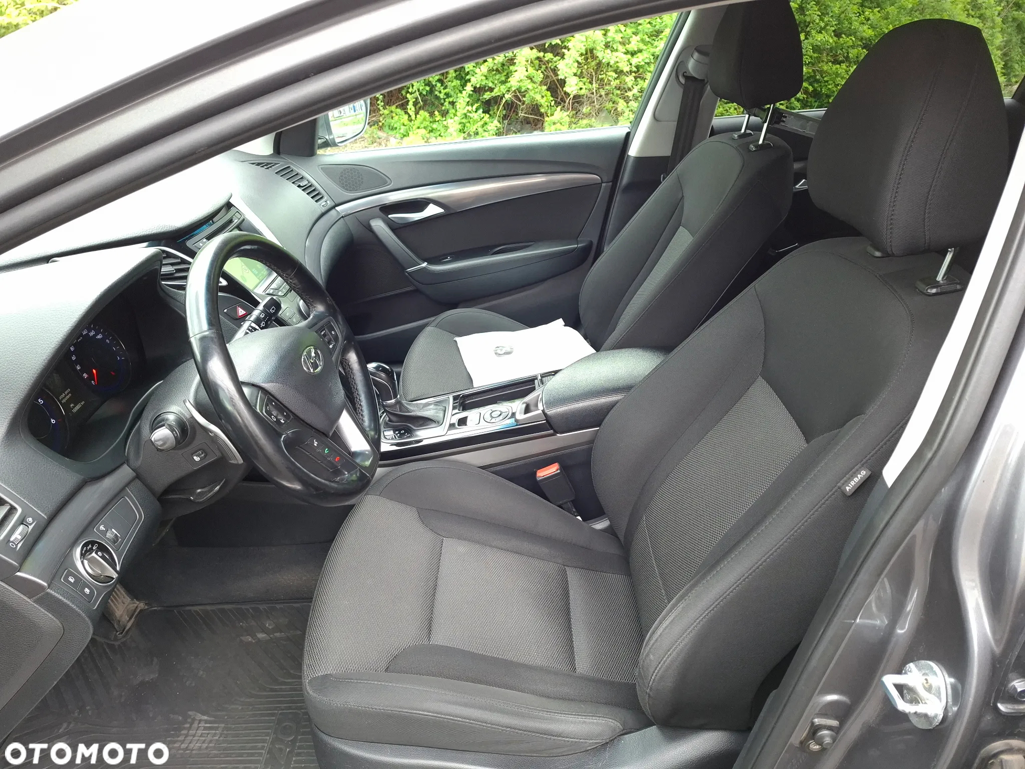 Hyundai i40 1.7 CRDi Comfort DCT - 5