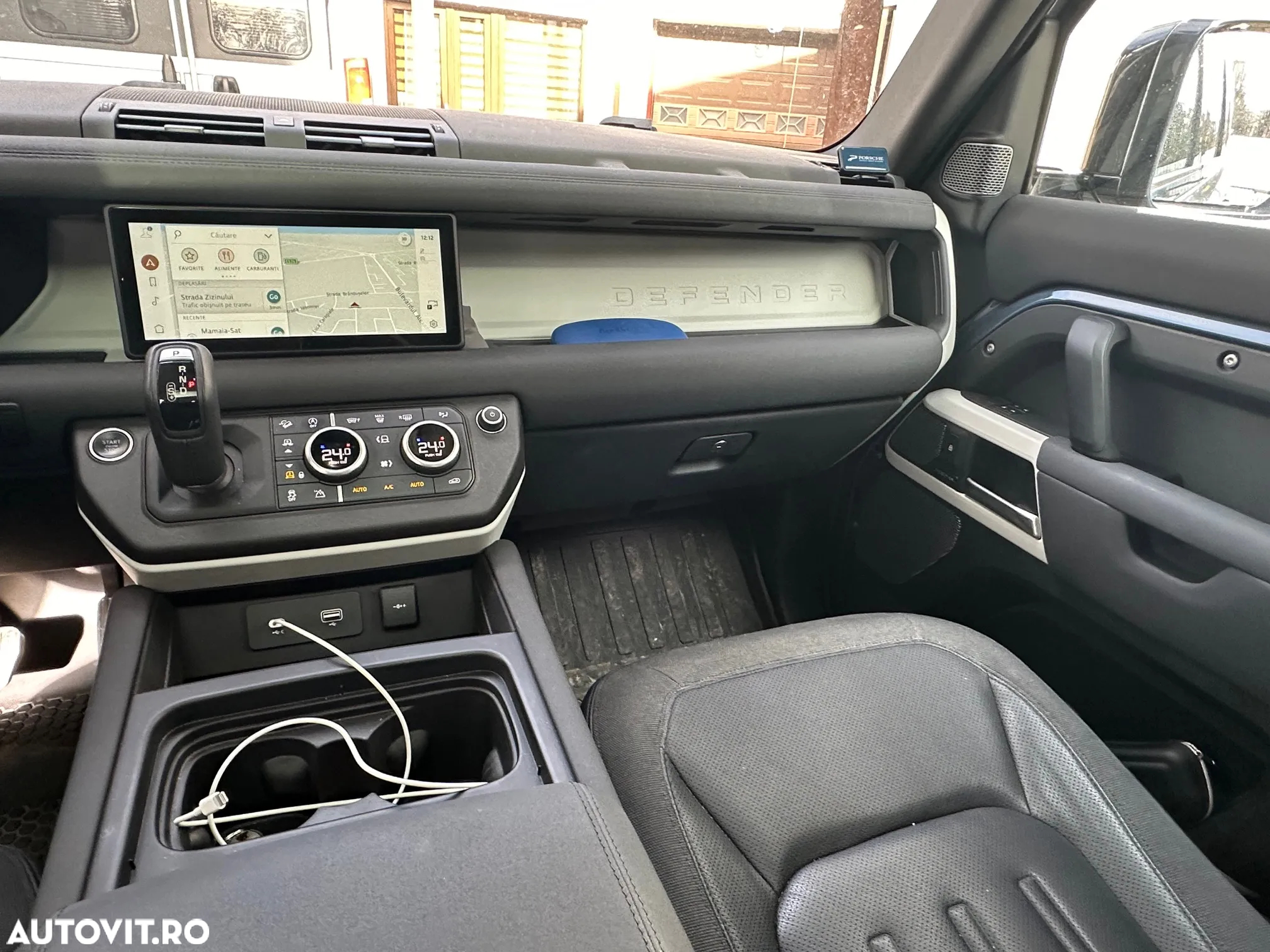 Land Rover Defender 110 3.0P 400 MHEV - 21