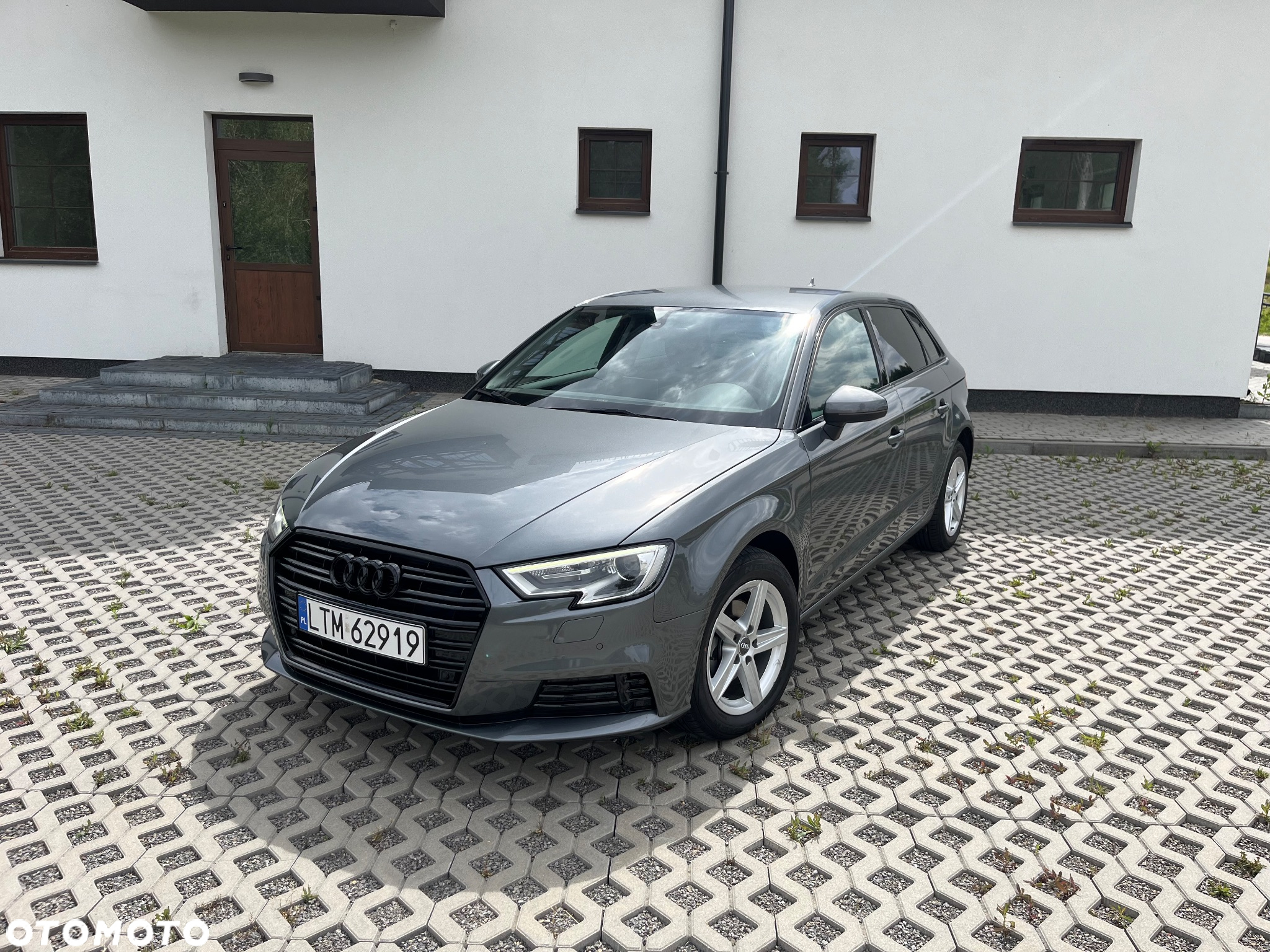 Audi A3 1.6 TDI clean diesel Ambiente S tronic - 2