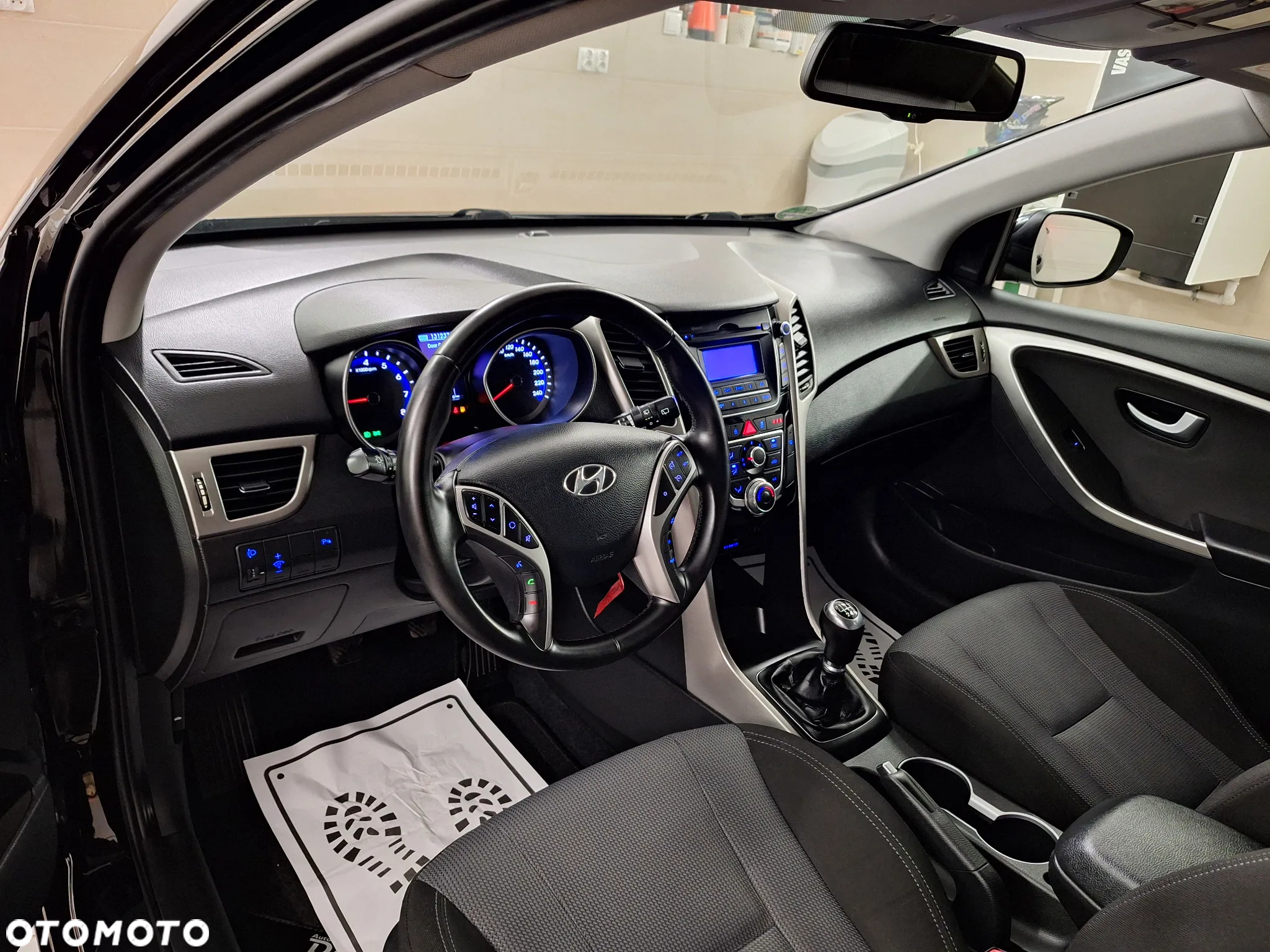 Hyundai i30 Kombi 1.4 Passion Plus - 17