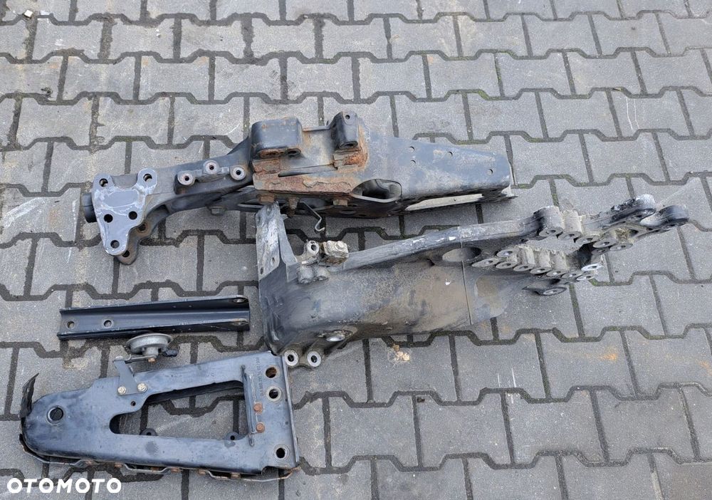 PRZEDŁUŻENIE RAMY MERCEDES ACTROS MP4 LEWE/PRAWE - 4