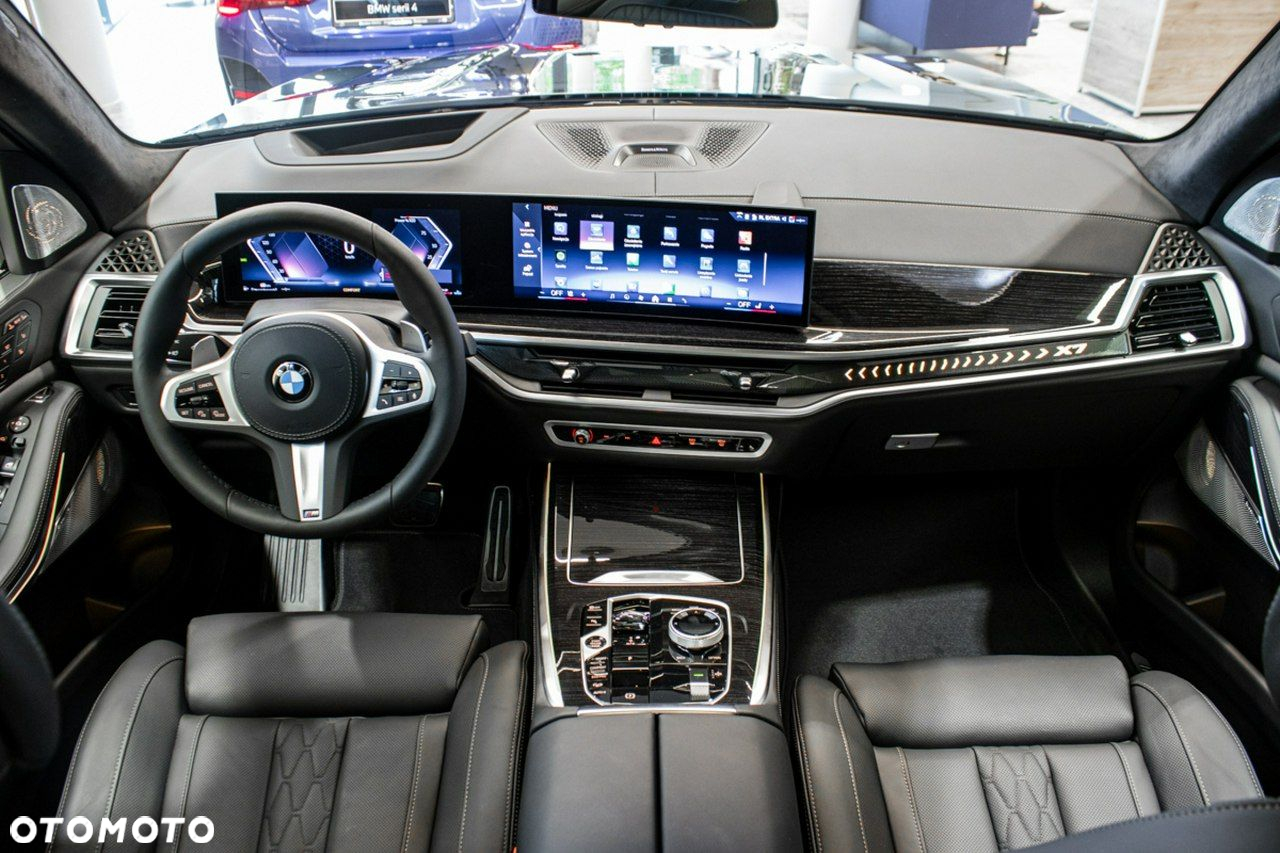 BMW X7 - 11