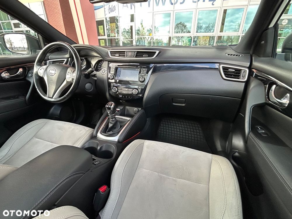 Nissan Qashqai 1.6 dCi DPF Start/Stop tekna - 22