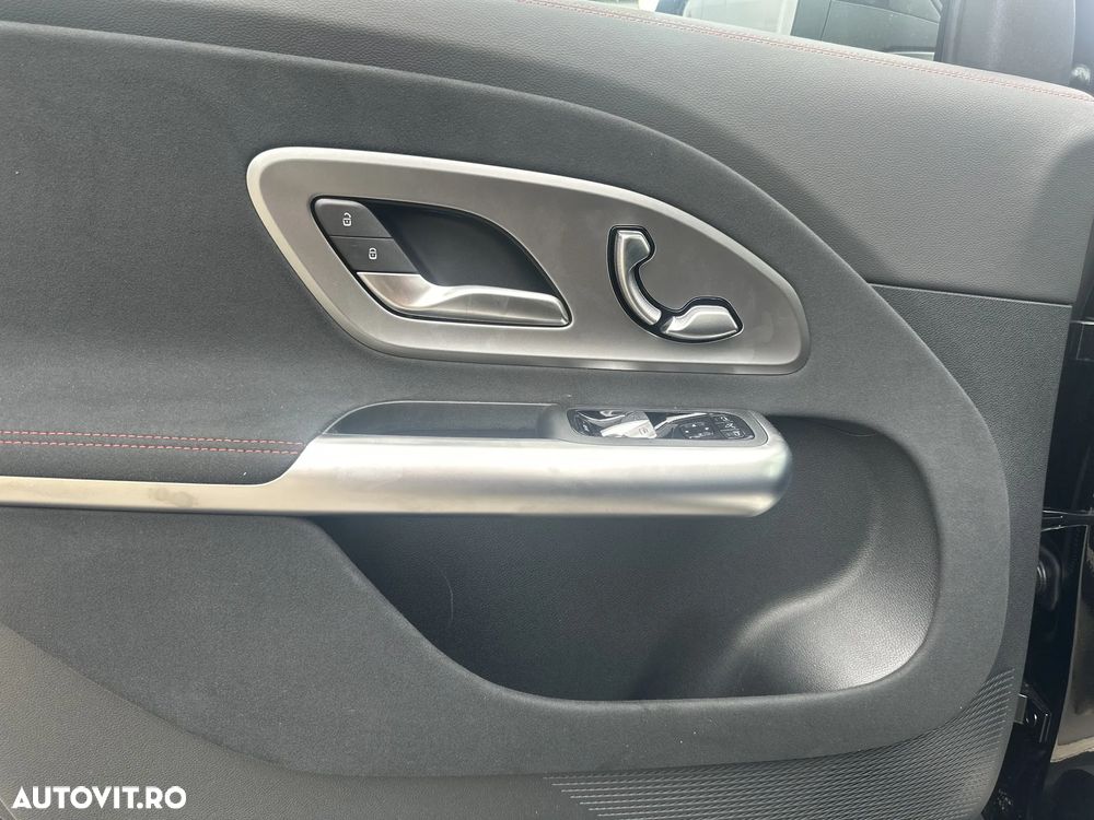 Mercedes-Benz GLB 220 4MATIC - 16
