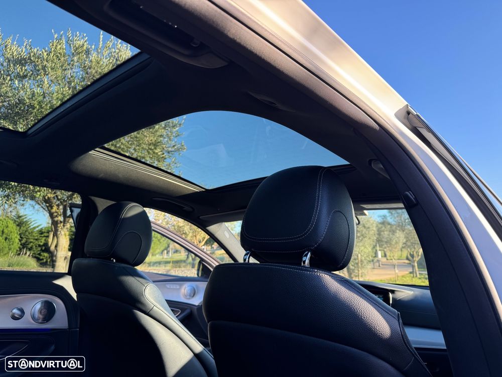 Mercedes-Benz E 220 d AMG - 12